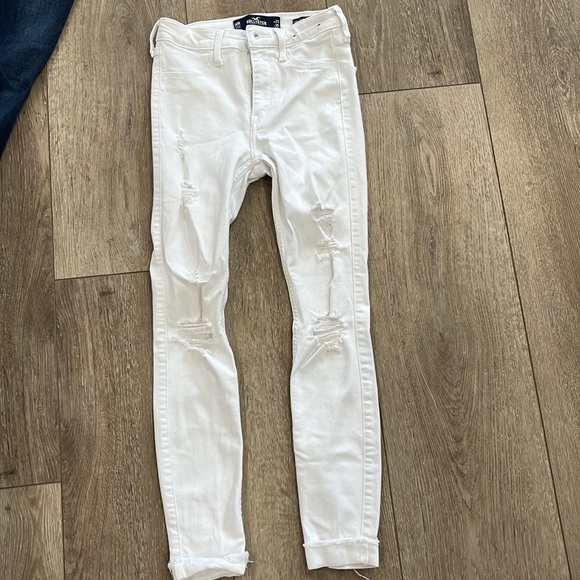 HollisterJeans Size 00 and Size 0 - Picture 6 of 6